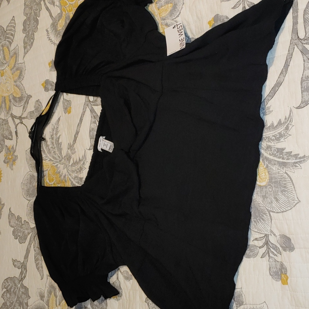 Nine West Solid Black Top